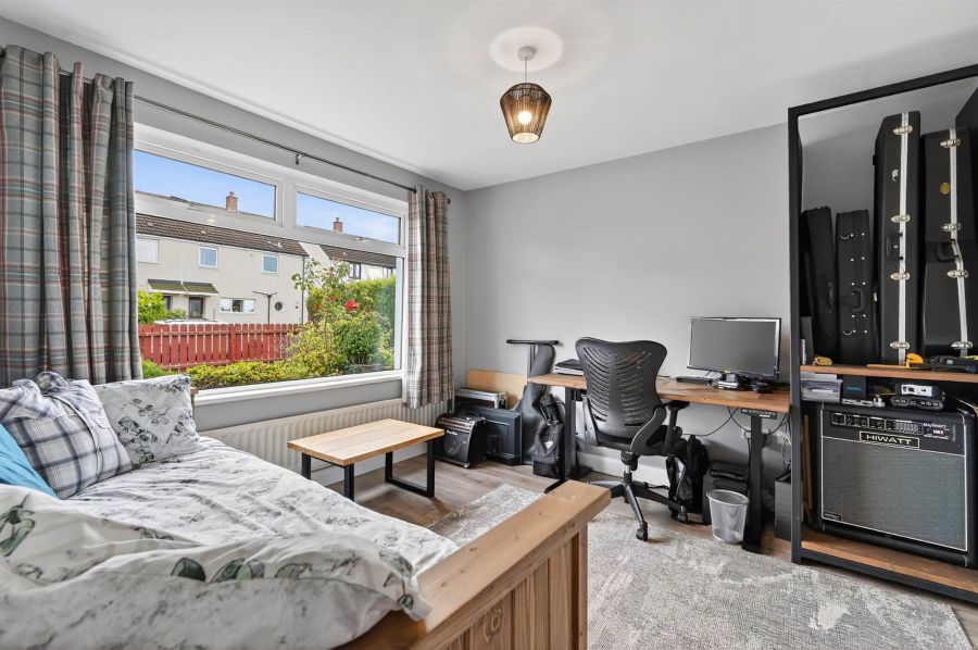 31A Locksley Gardens