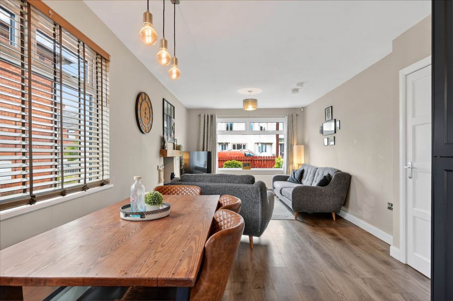 31A Locksley Gardens