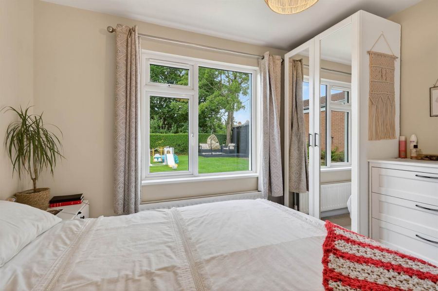 31A Locksley Gardens