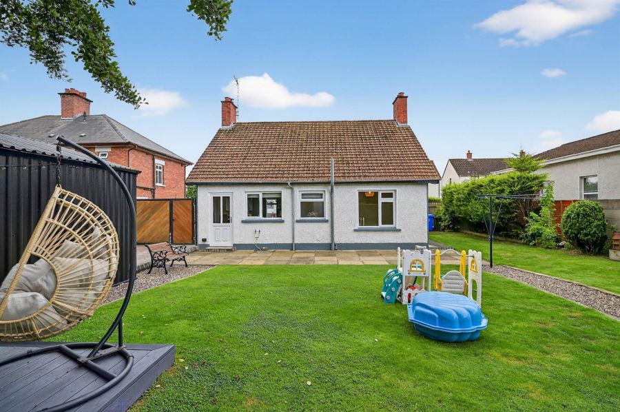 31A Locksley Gardens