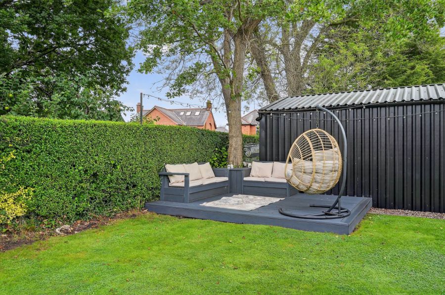 31A Locksley Gardens