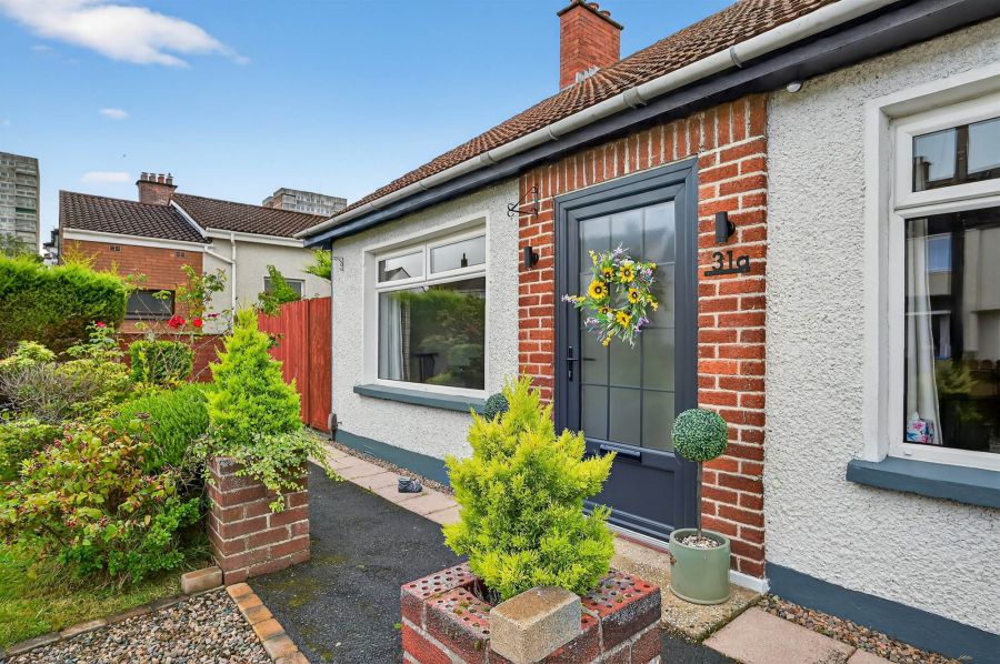 31A Locksley Gardens