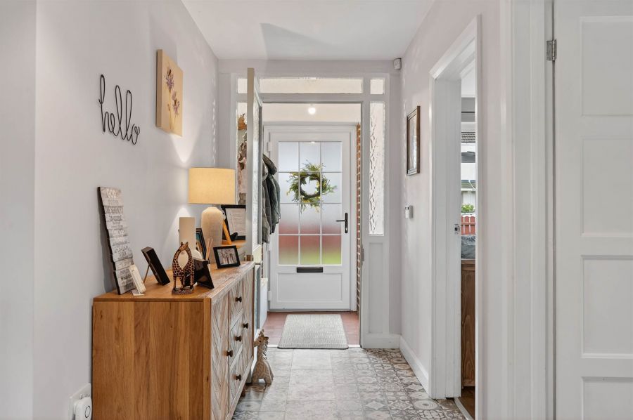 31A Locksley Gardens