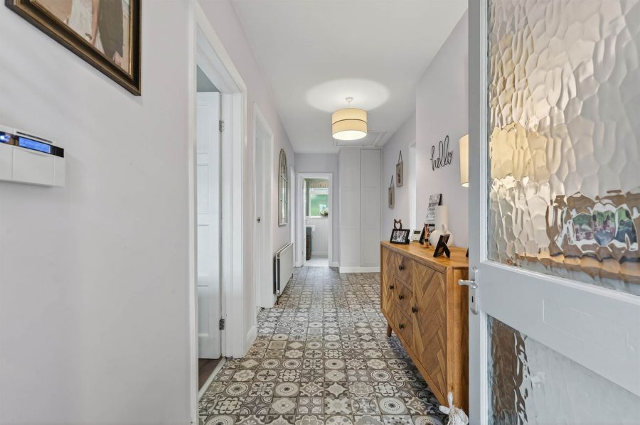 31A Locksley Gardens
