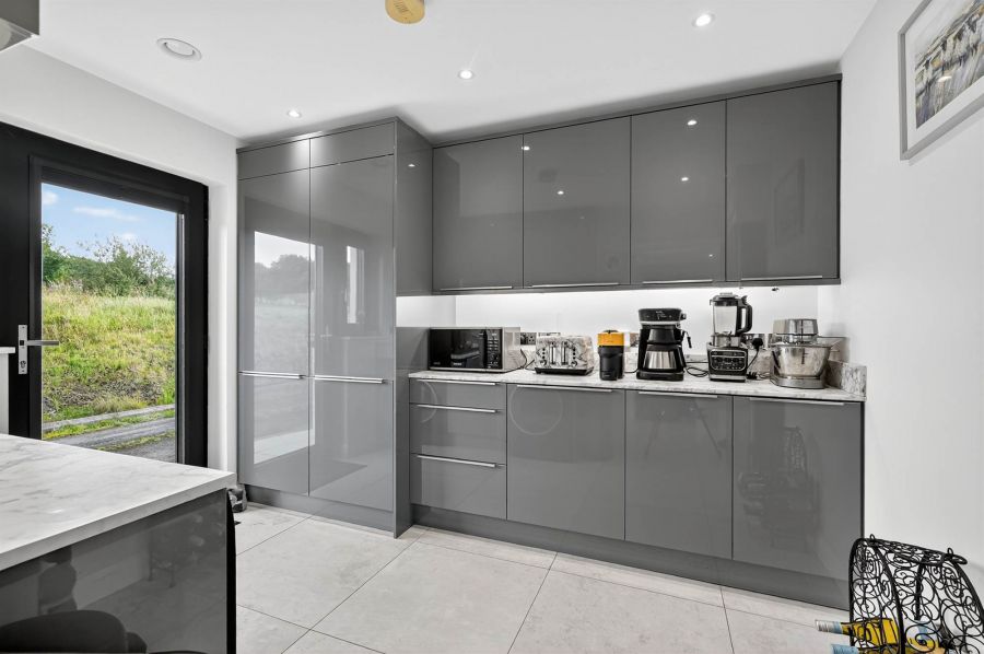7 Old Ballynoe Road