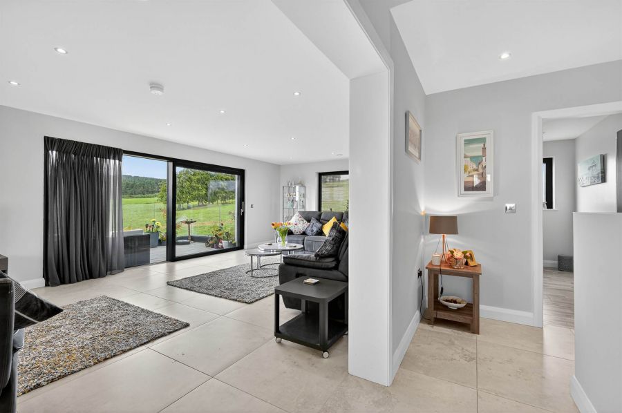 7 Old Ballynoe Road