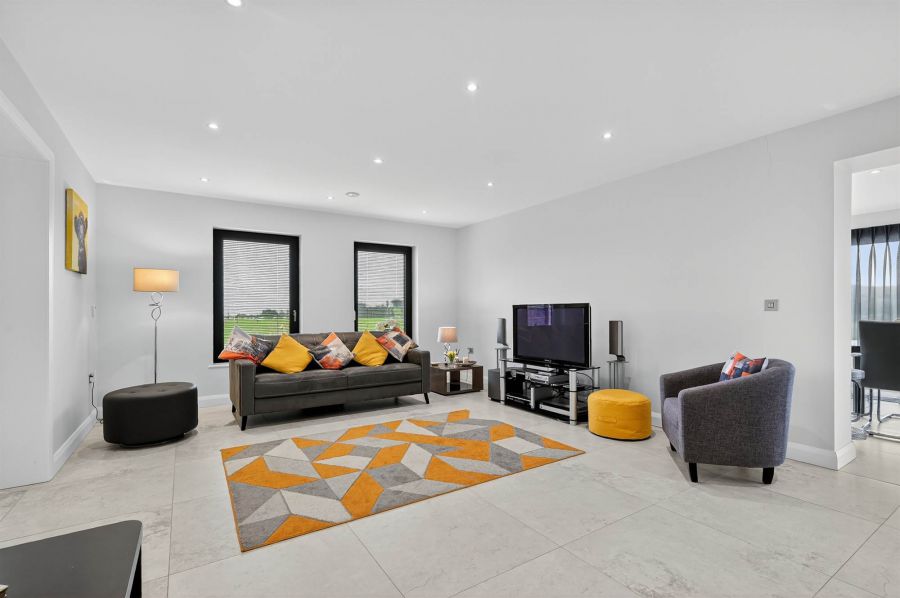 7 Old Ballynoe Road