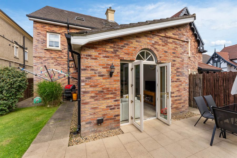 127 Ballantine Garden Village