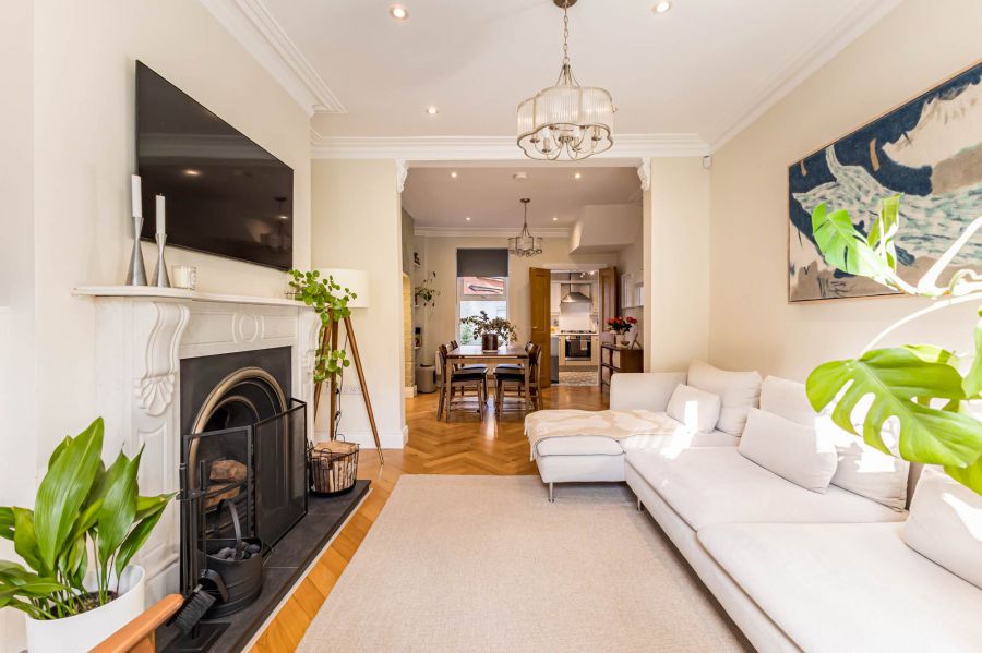3 Marlborough Park Central 3 Marlborough Park Central