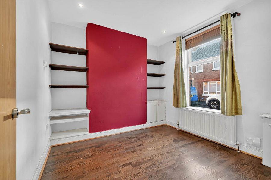 17 Lecale Street