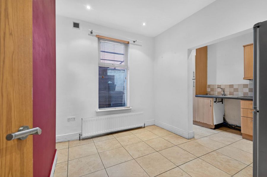 17 Lecale Street