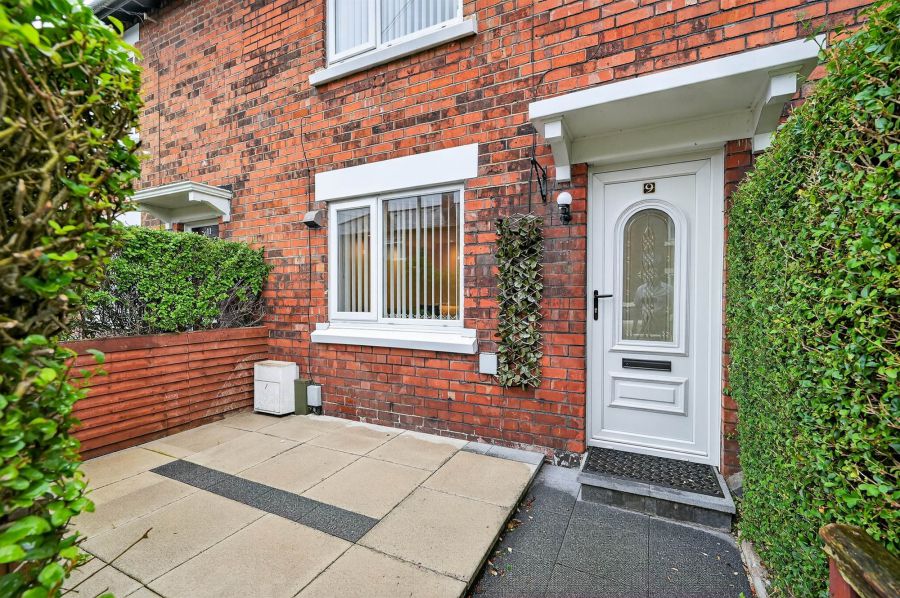 9 Northbrook Gardens