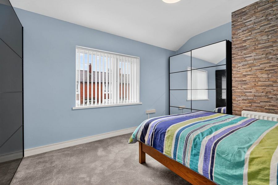 9 Northbrook Gardens