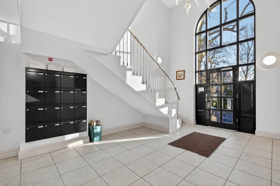 Apt 3 Chancellors Court