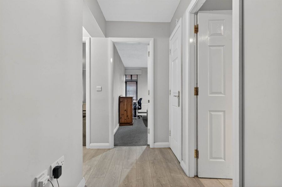 Apt 3 Chancellors Court