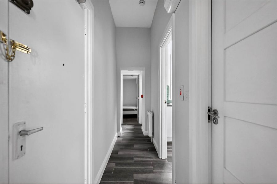 Apt 1 3 Abercorn Street