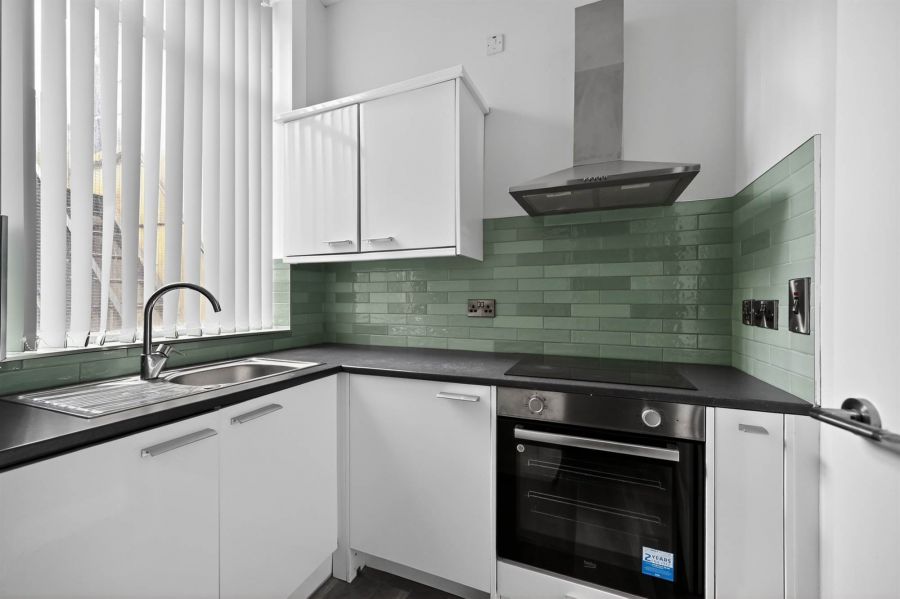 Apt 1 3 Abercorn Street