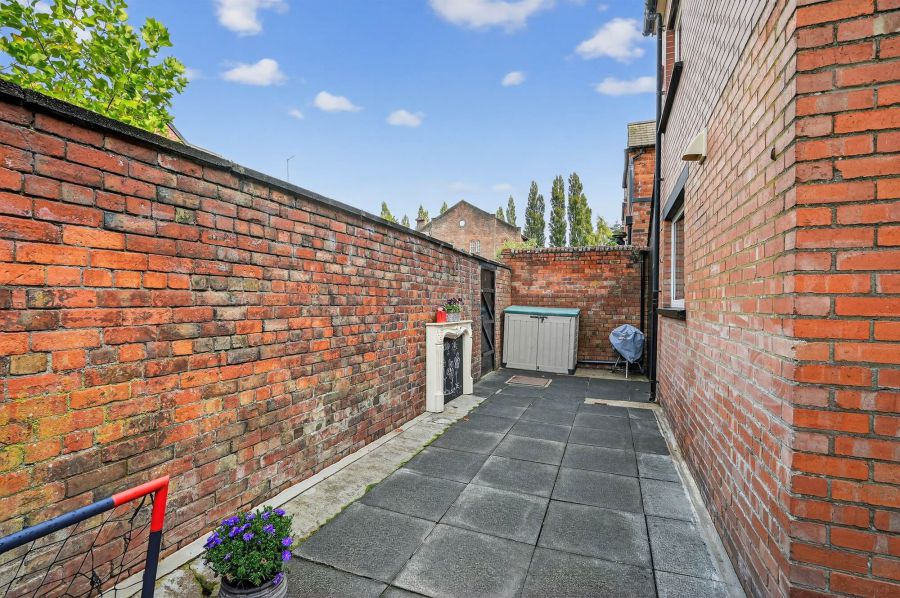 16 St Judes Avenue