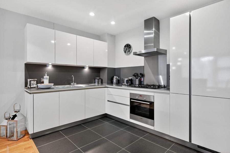 Apt 10 Stratfield House Apt 10 Stratfield House