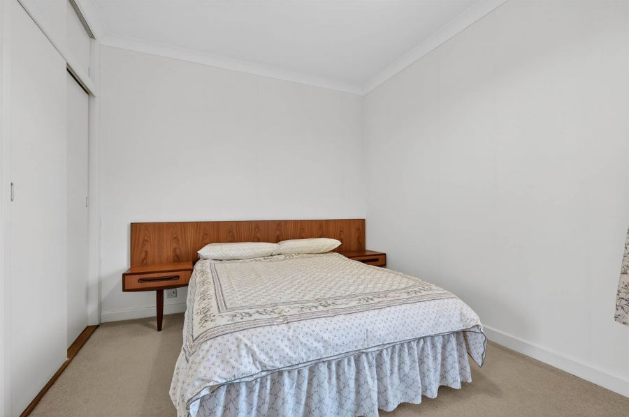 11 Malone View Avenue