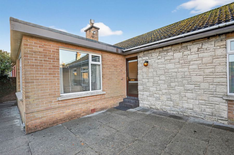 11 Malone View Avenue