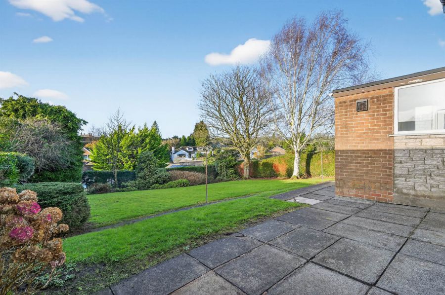 11 Malone View Avenue