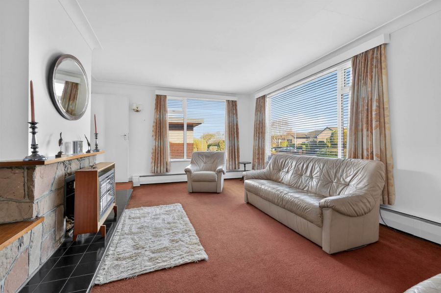 11 Malone View Avenue