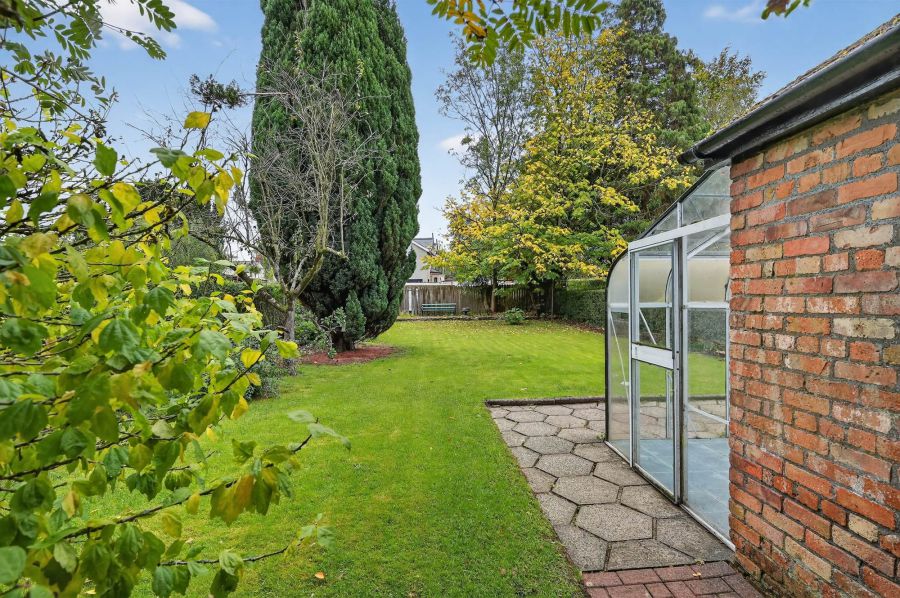 38 Glenburn Road