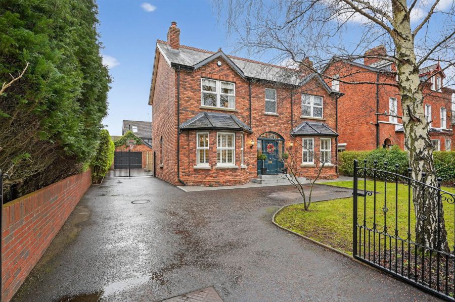 24 Ardenlee Avenue, Ravenhill, Belfast, BT6 0AA