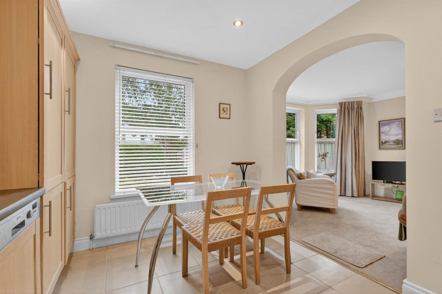 Apt 4 Marlborough Manor Apt 4 Marlborough Manor