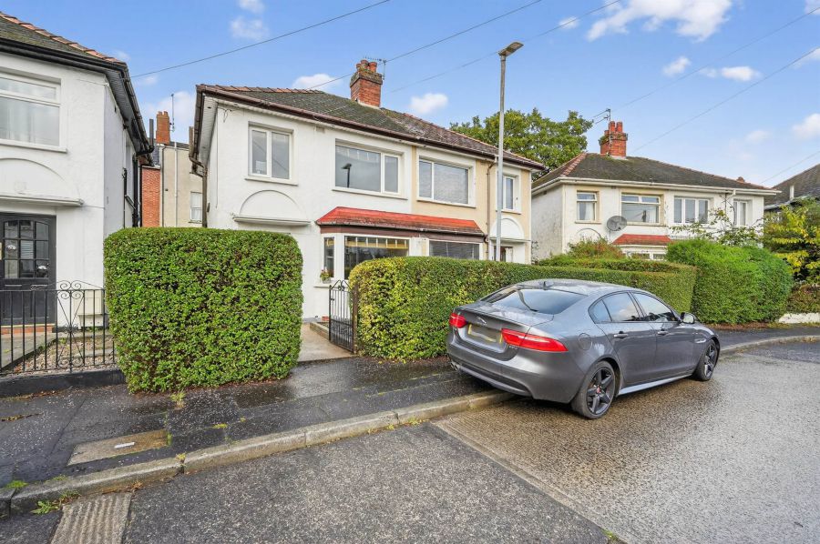 7 Ravenhill Crescent