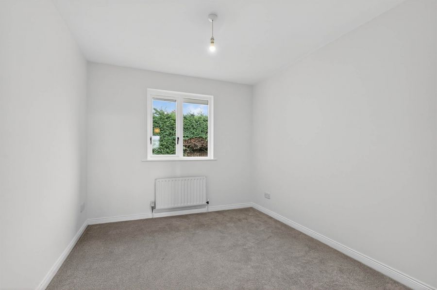 28 Knightsbridge Manor