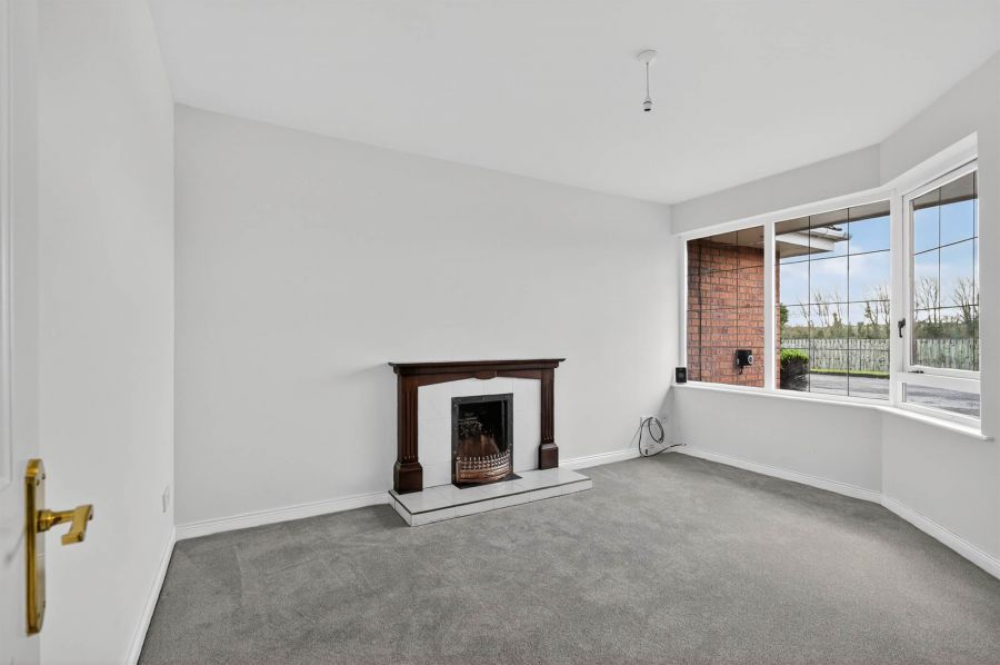 28 Knightsbridge Manor