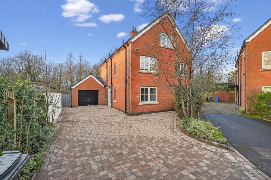 5A Mornington, Annadale, Belfast, BT7 3JS