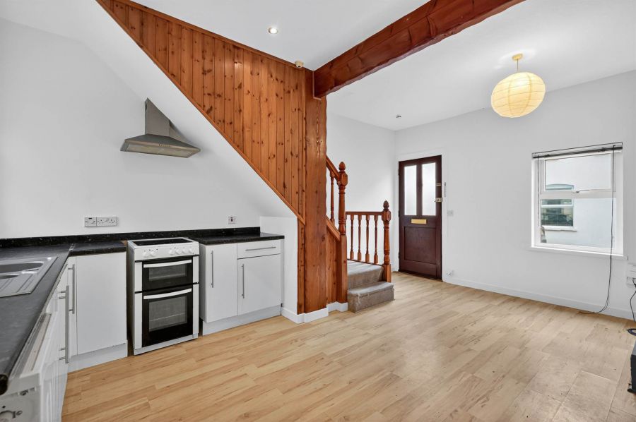 18 Edenderry Village