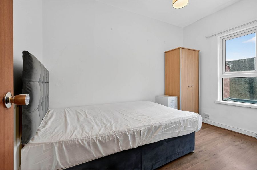 28 Charleville Avenue