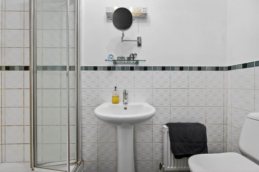 15B Malone Valley Park