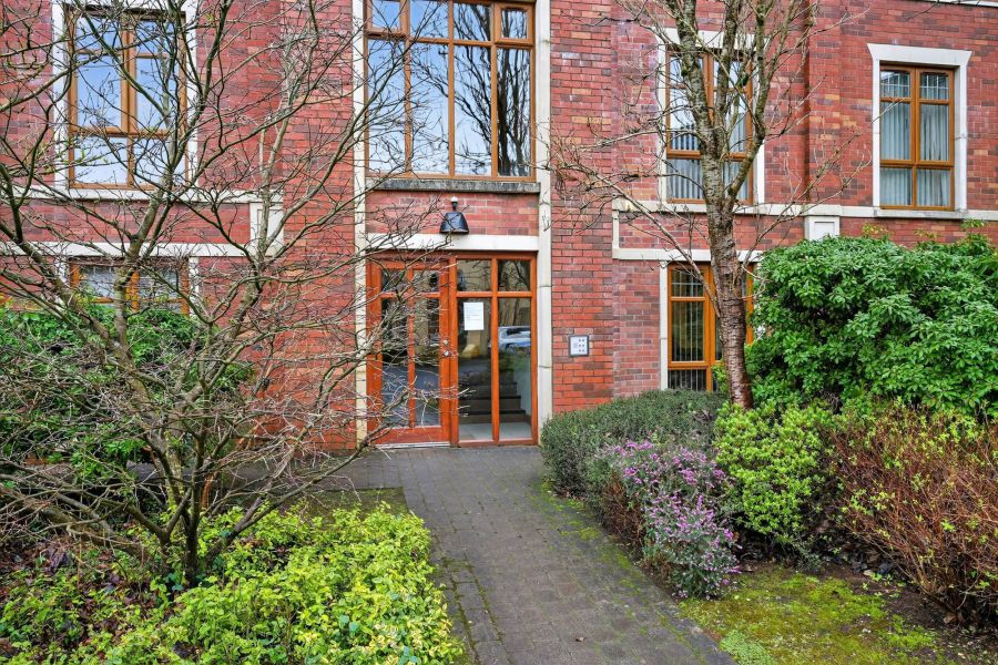 15B Malone Valley Park