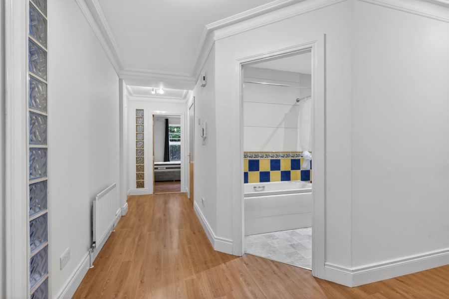 Apt 3 Marlborough Manor