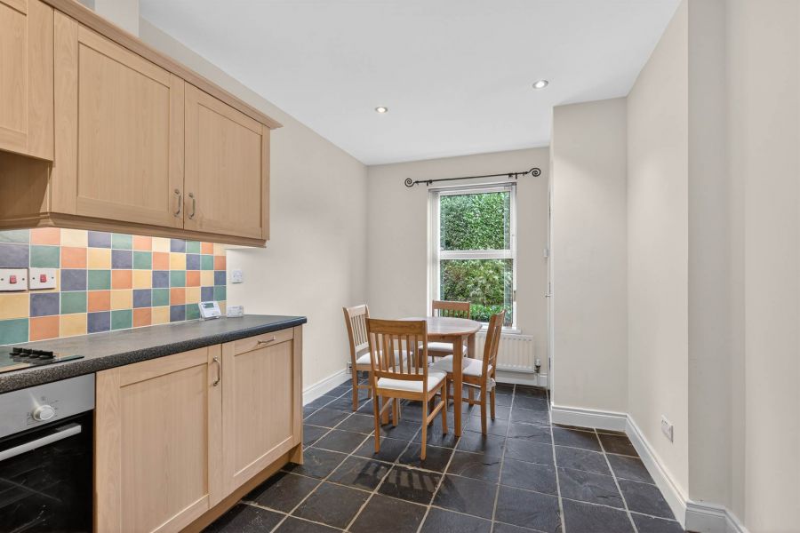 Apt 3 Marlborough Manor