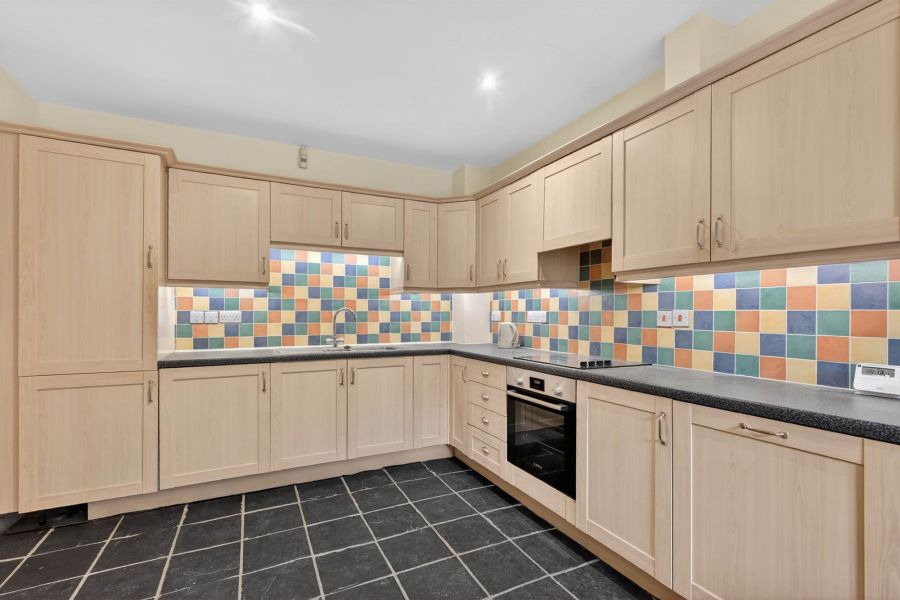 Apt 3 Marlborough Manor