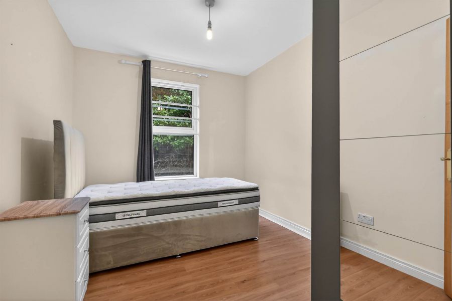 Apt 3 Marlborough Manor