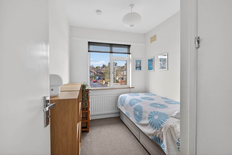 23 Hillside Crescent