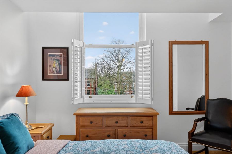 A7 18A Adelaide Park