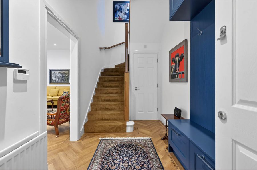 A7 18A Adelaide Park