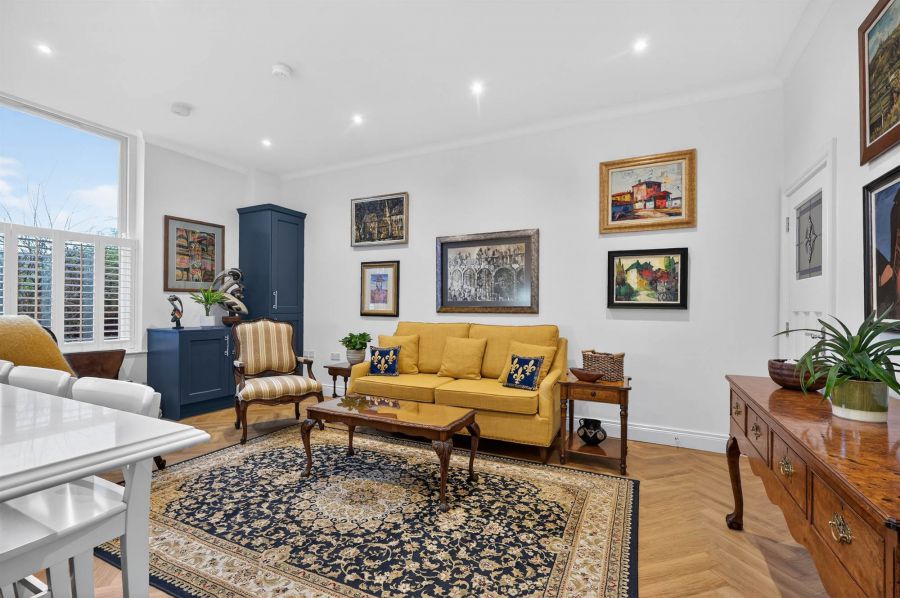 A7 18A Adelaide Park