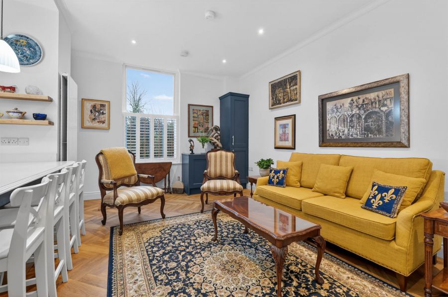 A7 18A Adelaide Park