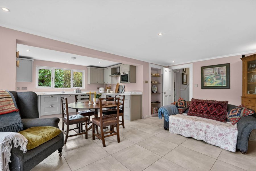 Thornlea, 14 Malone Park