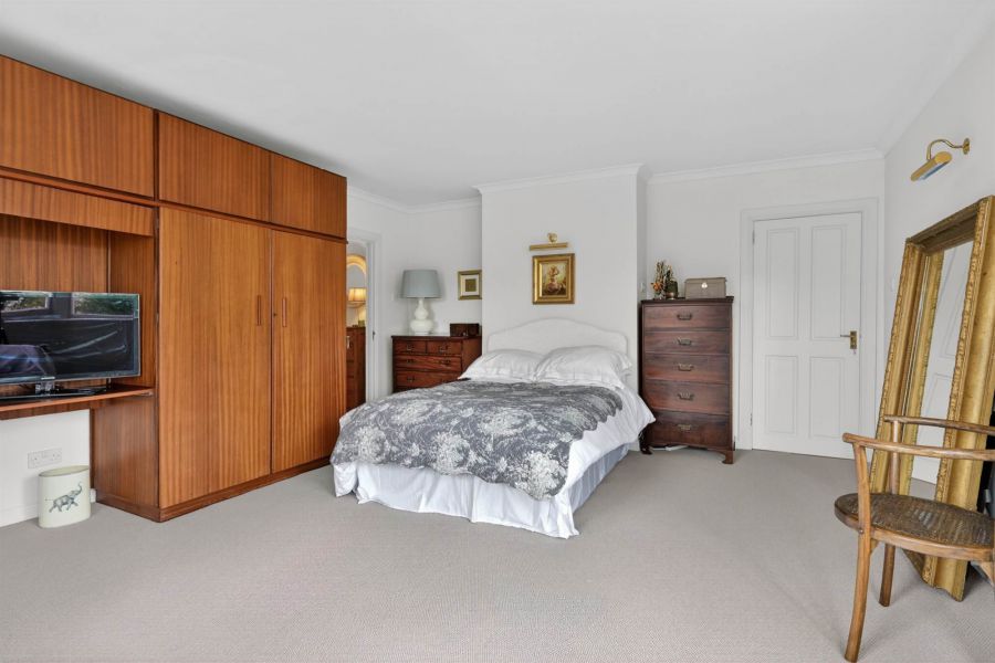 Thornlea, 14 Malone Park