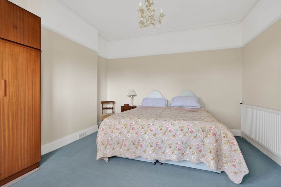 Thornlea, 14 Malone Park